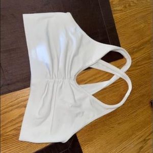 Alphalete sports bra